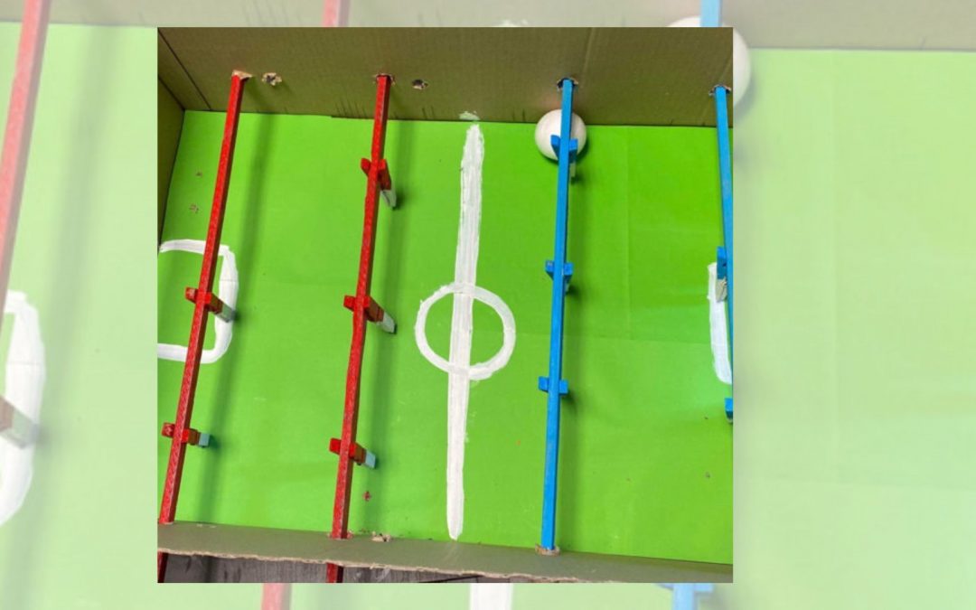Baby-foot fabriqué par les élèves de CM1-CM2