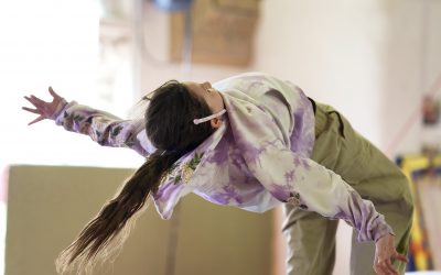 Gymnastique des CE2-CM1 : Souplesse, équilibre et bonne humeur ! 🤸‍♀️